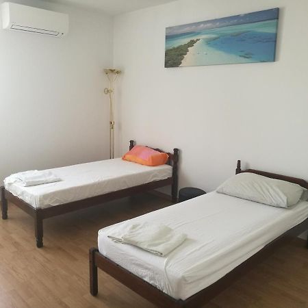 Nice And Cozy Two Single Bed Room 斯普利特 外观 照片