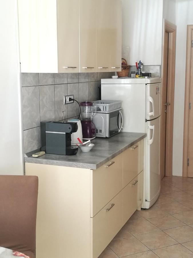 Nice And Cozy Two Single Bed Room 斯普利特 外观 照片